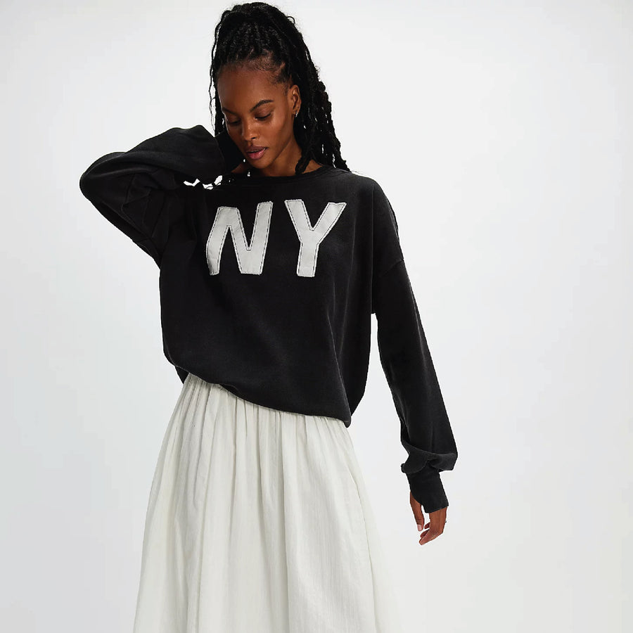 Big In NY - Jump Jumper - Black Snow - The Laundry Room