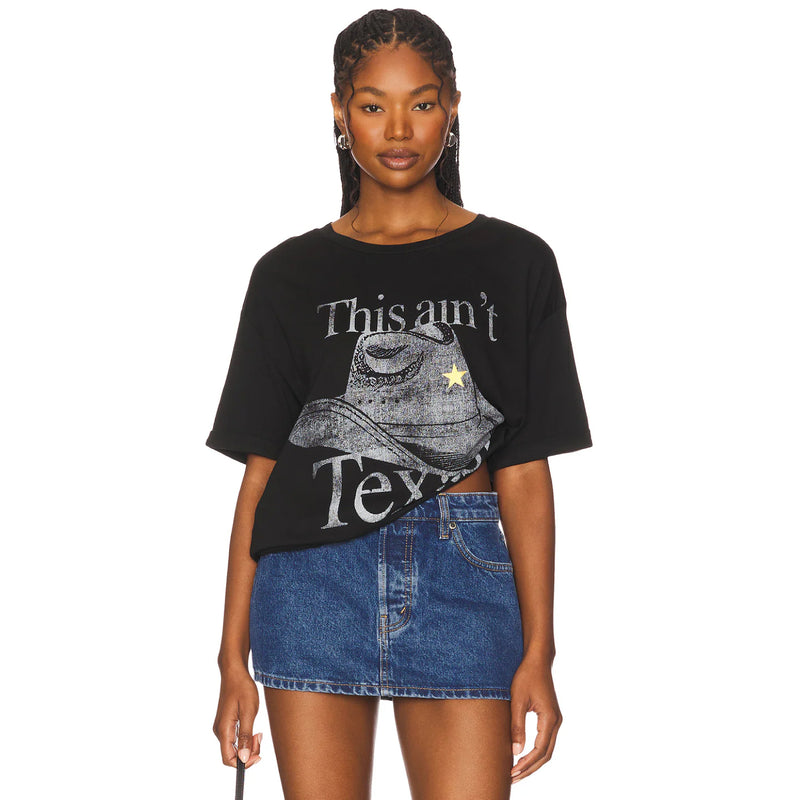 This Ain'T Texas - Oversized Tee - Black - The Laundry Room